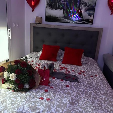 Love Room Nantais Nantes Eksteriør bilde