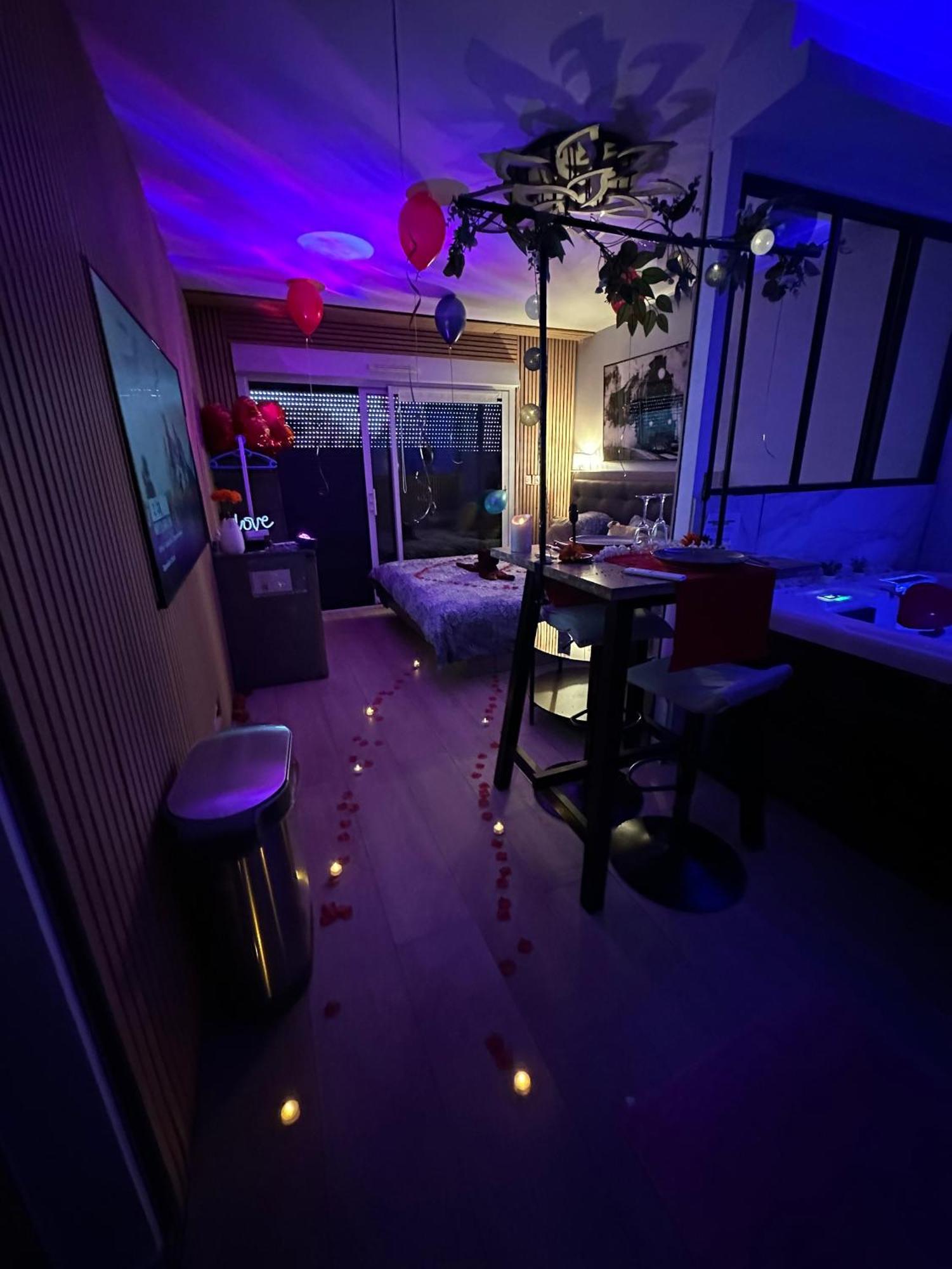 Love Room Nantais Nantes Eksteriør bilde