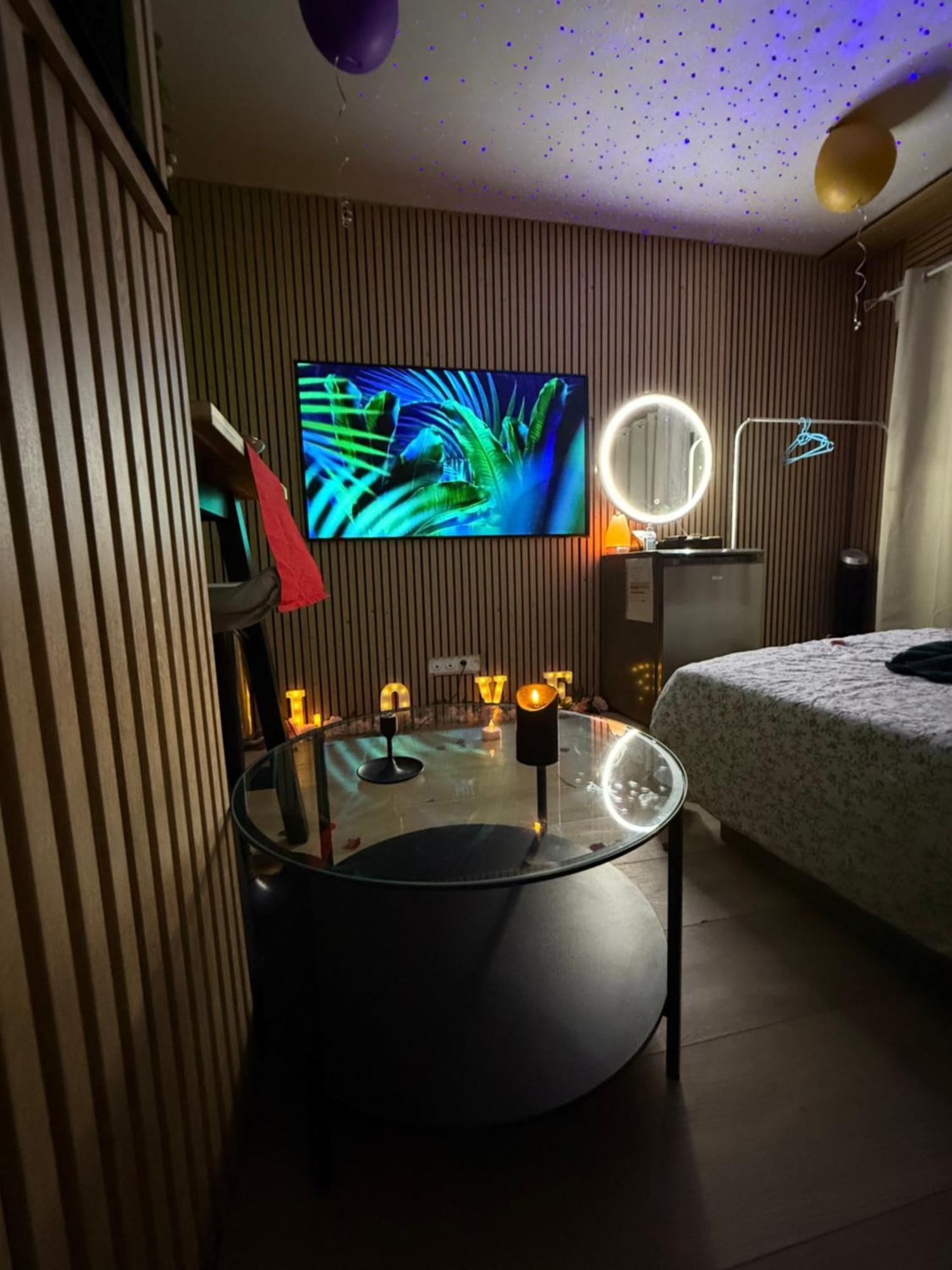 Love Room Nantais Nantes Eksteriør bilde